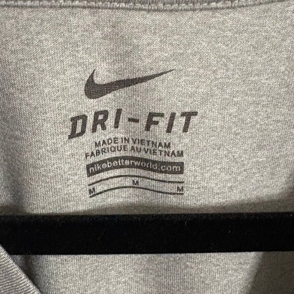 Nike DriFit Seattle Mariners Short Sleeve Shirt Medium - Picture 4 of 5